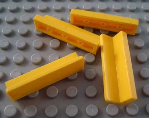 LEGO Lot of 4 Yellow 1x4x1 Panel Pieces