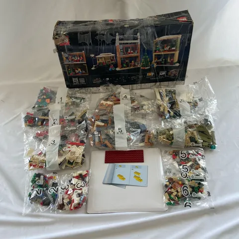 LEGO Holiday Main Street 10308 Winter Village Set (1514 pcs)