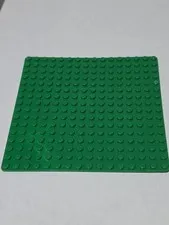 LEGO Green Baseplate 16 x 16 ● # 3867 6098 57916 Plate 16x16 Light Stress Marks