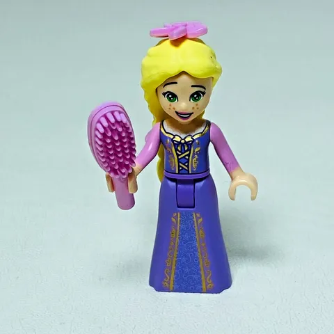 LEGO Minifig Rapunzel Mini Doll Purple Lavender Flowers Pink Replacement Brush