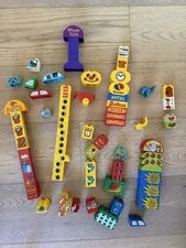 Lego DUPLO Printed Brick & Sign Lot | Winnie The Pooh | Legoville | Octan Cafe