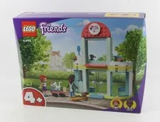 Lego 41695 Friends Vet Hospital in original box