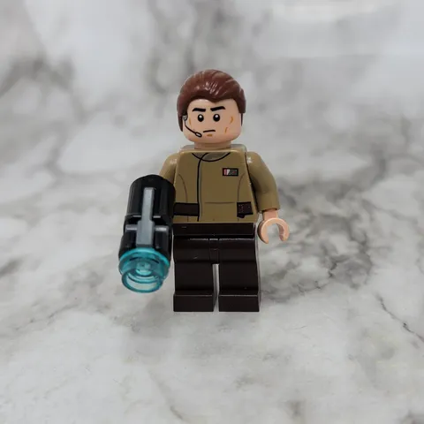 Lego Resistance Officer Minifigure Star Wars 75131