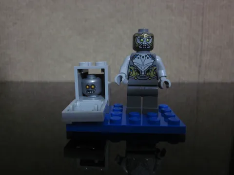 LEGO Chitauri Minifigure Dark Bluish Gray Marvel Avengers sh0730