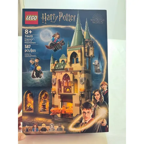 LEGO Harry Potter Hogwarts Room of Requirement 76413 Building Set 587 Pcs New