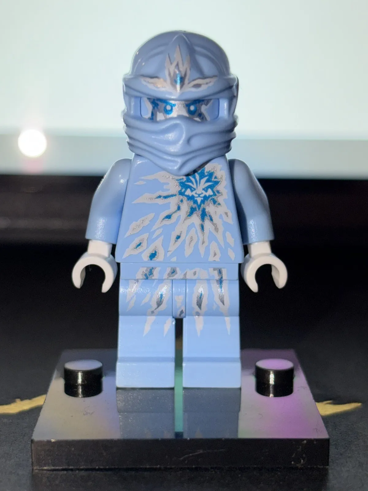 Lego Ninjago Zane NRG Minifigure from Rise fo the Snakes NJO0069