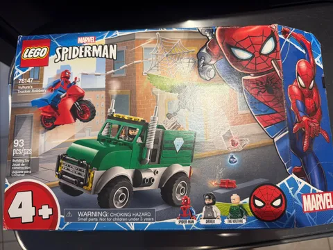 Lego 76147 Marvel Spiderman Complete With Instructional Booklet