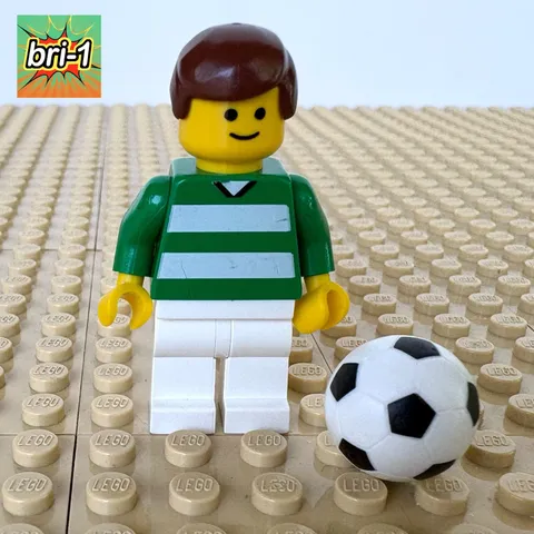LEGO Sports Soccer: Green Player 10 + Ball soc092 x45pb03 3409 CHAMPIONSHIP 2000