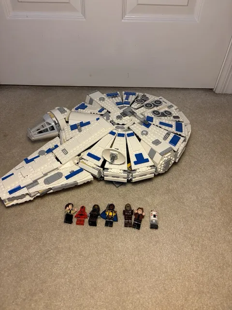 Lego Kessel Run Millennium Falcon 75212