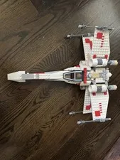 LEGO Star Wars X-wing Fighter 6212 missing some Mini Figures 2006 Retired