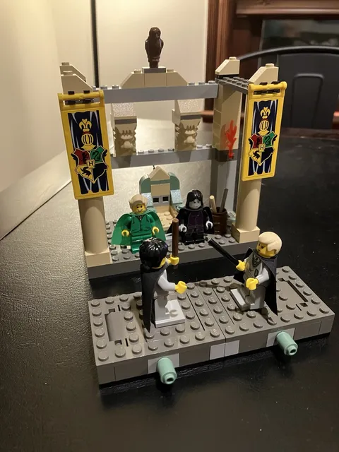 Lego Harry Potter #4733 “The Dueling Club” (2002), Used, Very Good, Complete