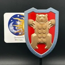 LEGO Brand KNIGHTS KINGDOM Large Figure SIR SANTIS Shield PART ~50653~ BEAR x1