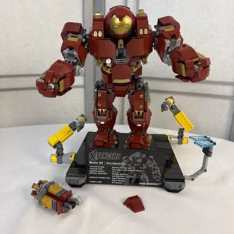 LEGO Marvel: The Hulkbuster: Ultron Edition (76105) Missing Pieces (No Box/Inst)