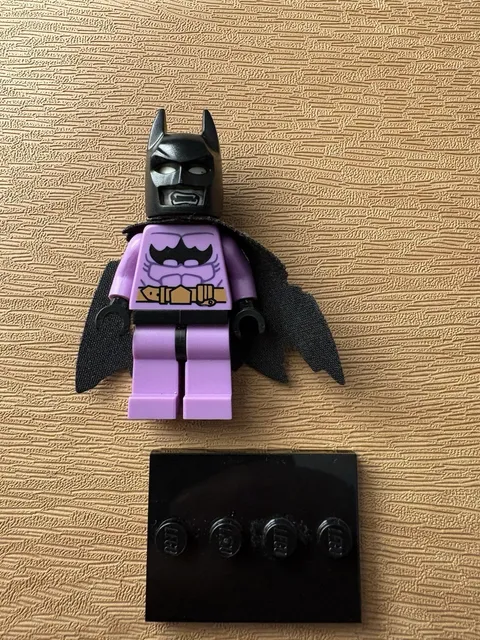 LEGO Batzarro Minifigure Batman Bizarro DC Super Heroes - Pre-owned