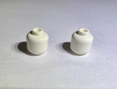 Lego Lot Of 2 White Minifigure Heads Head Solid Plain  Mini New City Part