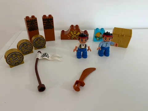 LEGO DUPLO ~ LOT of Jake and the Neverland Pirates figures, coins, sword, chest