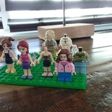 LEGO  Minifigure Lot Real Authenic Lego and Snowtroper Not fully Completed.