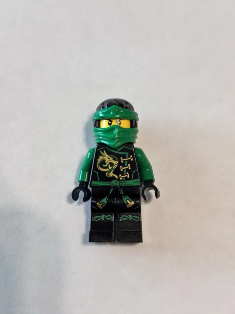 LEGO NINJAGO Minifigure Lloyd Skybound