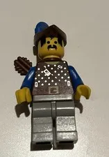 LEGO Castle Forestman Minifigure cas286 Dark Forest Blue Plume Vintage