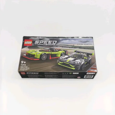 LEGO 76910 Speed Champions Aston Martin Valkyrie AMR Pro & Vantage GT3 592pc