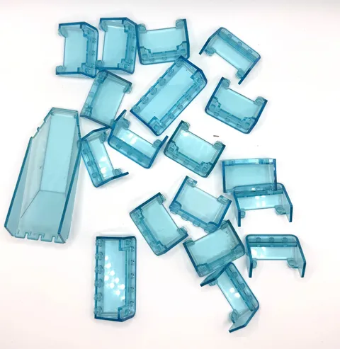 LEGO Mixture Trans-Light Blue Windshield lot inv.644