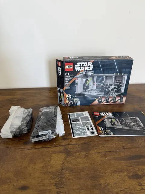 LEGO Star Wars: Dark Trooper Attack (75324) Open Box No Minifigures