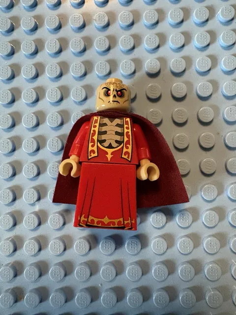 Szass Tam LEGO Dungeons & Dragons Minifigure