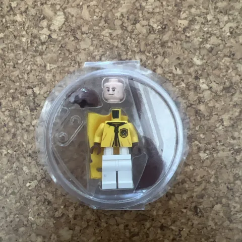 GENUINE LEGO HARRY POTTER CEDRIC DIGGORY (QUIDDITCH) MINIFIGURE BRAND NEW
