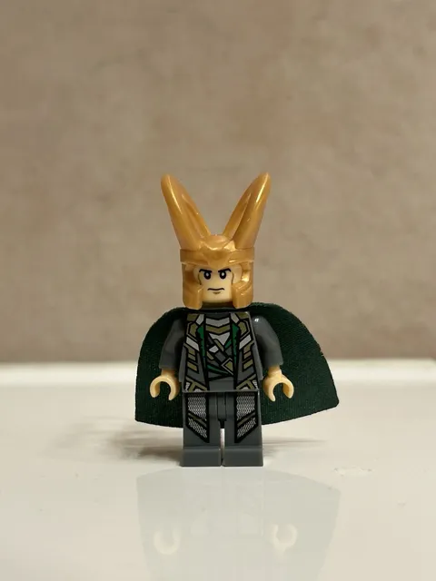 LEGO Marvel Super Heroes Loki minifigure