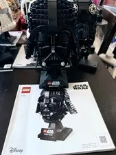 Lego Star Wars: Darth Vader Helmet 75304 Set Built w/led lights + Manual