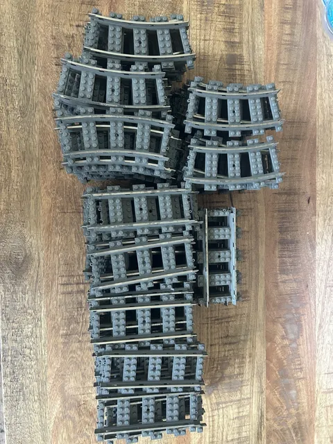 LEGO 2865 Vintage Train Tracks 9V - Lot of 58 Straight & 49 Curved: Total of 107