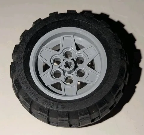 LEGO Large Rubber Tire 68.7x34R Balloon 43.2mm D. x 26mm LIGHT BLUISH GREY Wheel
