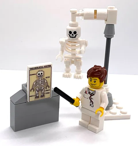 Lego City Doctor Minifigure - Orthopedist - Orthopedic Instructor -  Hospital