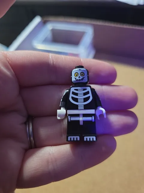 LEGO 71010 - Series 14 - Skeleton Guy - Minifigure ONLY