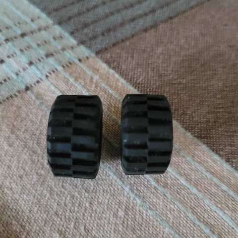 LEGO Parts - Black Tire 21mm D. x 12mm - Offset - No 87697 - QTY 2