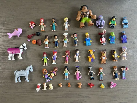 LEGO Friends Minifigures Figs Figures Lot Disney Maui Simpson Pets Alien Hook