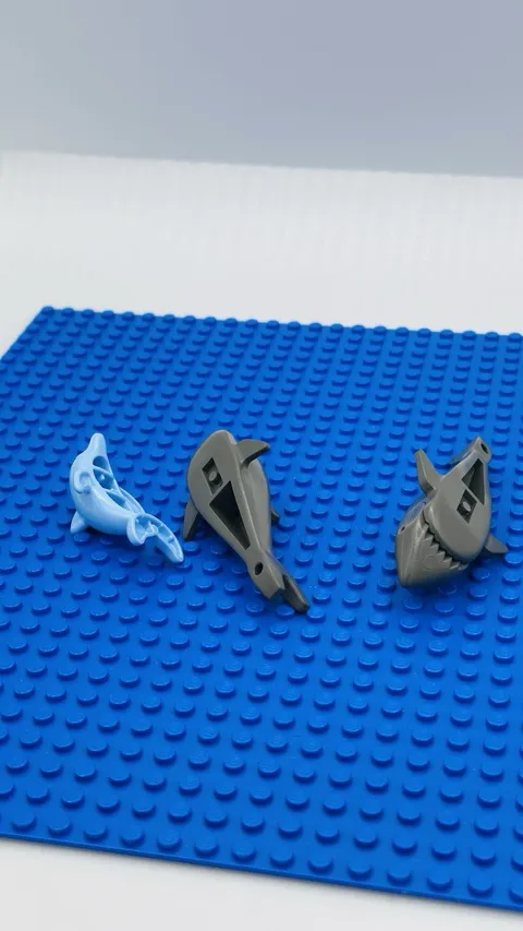 Ocean Animal LEGO Lot Blue 32x32 Water Baseplate Sharks Dolphin Genuine