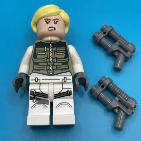 Lego Marvel Super Heroes  Yelena Belova Minifigure 76162