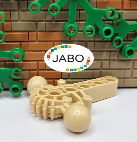 ( S17 / 5 / 17 ) LEGO Bionicle 47306 Hips / Lower Torso Tan