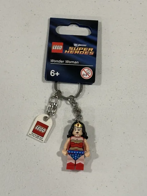 LEGO Keychain DC Universe Super Heroes WONDER WOMAN (853433) New with Tag