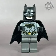 LEGO Minifigure Batman sh0589a DC Super Heroes Gold Crest Cape