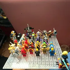 LEGO NINJAGO Minifigure Lot Assorted Ninjas & Villains w/ Weapons Accessories