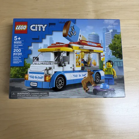 LEGO City Ice Cream Truck Set 60253 NEW