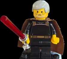 LEGO Star Wars 2002 Count Dooku Minifigure w/ correct angled crome lightsaber 