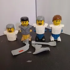LEGO Mini Sports Figures 2004 Mcdonalds lot