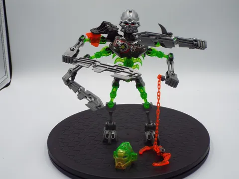 LEGO BIONICLE SKULL SLICER (70792) COMPLETE WITH EXTRA MASK ***FREE SHIPPING***
