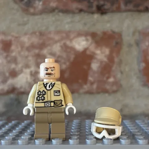 LEGO Star Wars Hoth Rebel Trooper minifigure