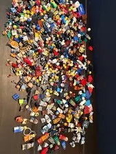 Lego Minifigure lot, 600+ pieces some rare, 150+Figs Parts, Star Wars, Marvel ++