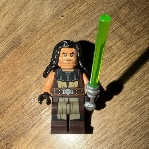 LEGO Star Wars Minifigure Quinlan Vos Turbo Tank And General Gree (no helmet)
