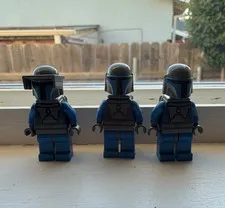 LEGO Star Wars Mandalorian Minifigure Lot of 3 Blue Armor Plastic Figures